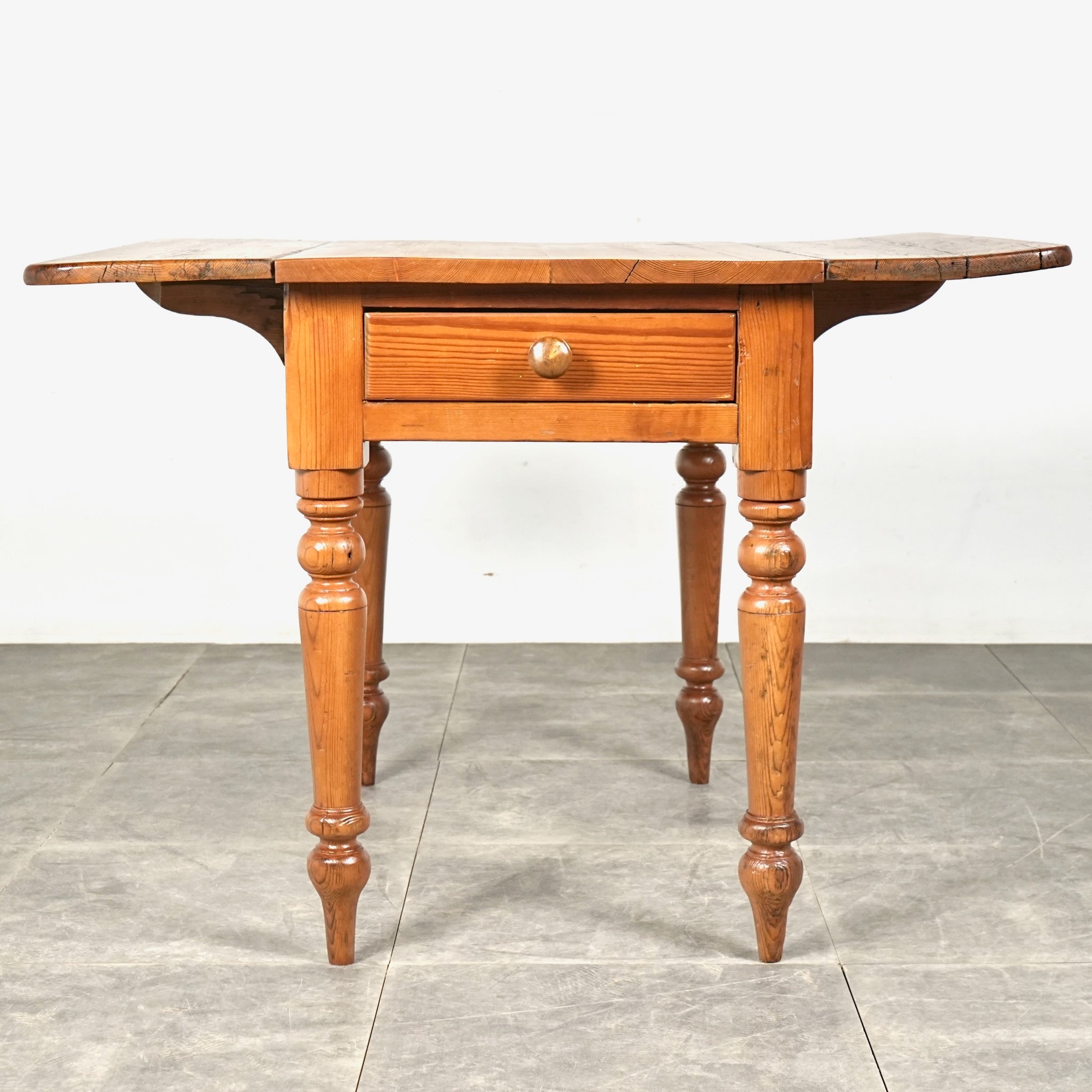 フレンチアンティーク ドロップリーフテーブル – TIME HYPE