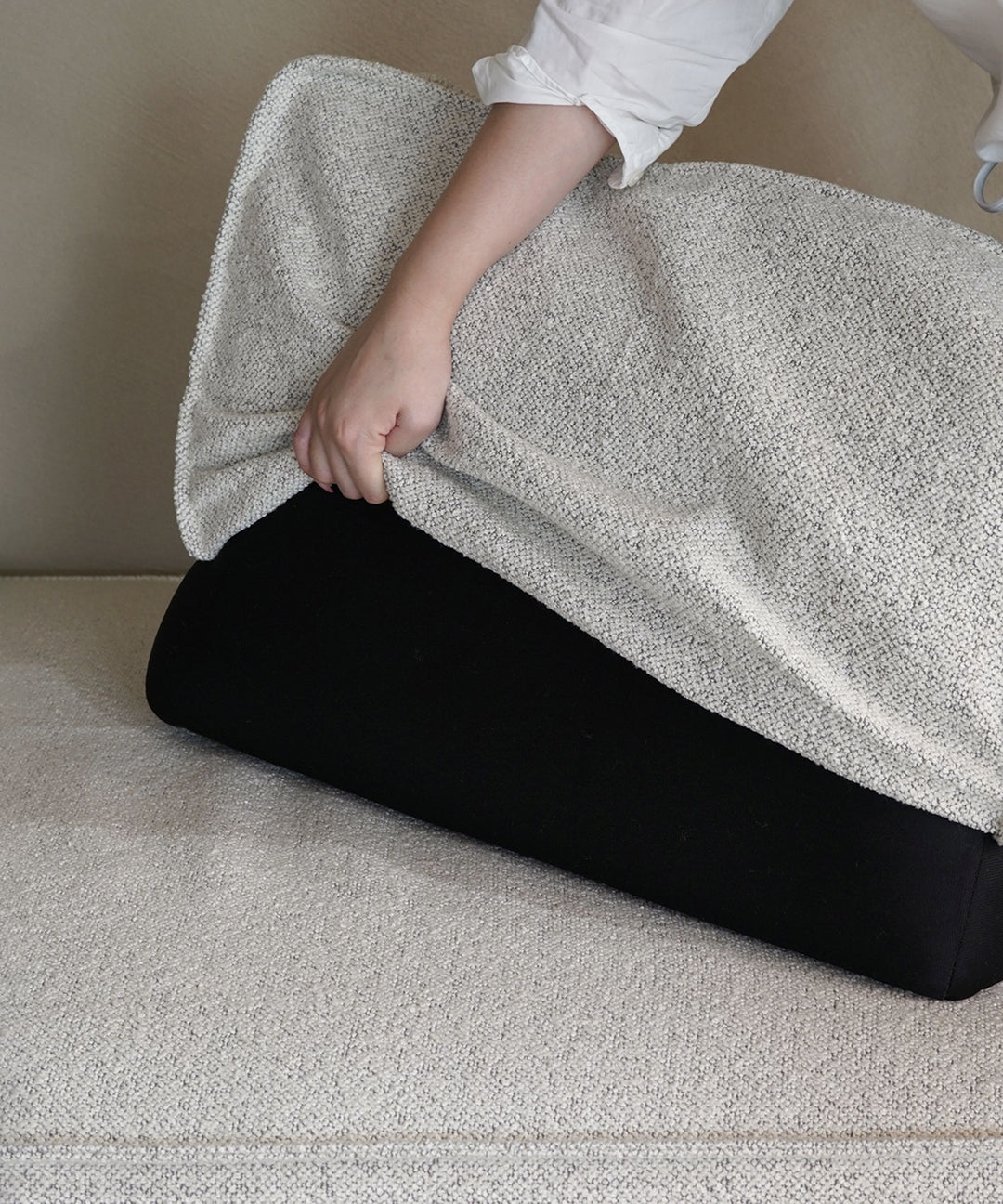 ecruxe（エクリュクス）｜TOFU アイランドバッククッション