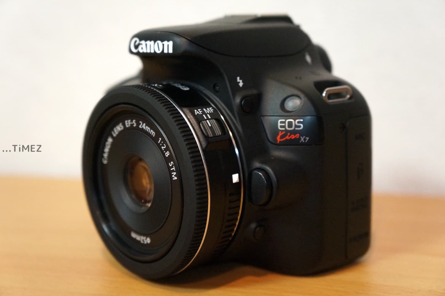 ついに到着！】キヤノンのパンケーキレンズ「EF-S24mm F2.8 STM」とEOS