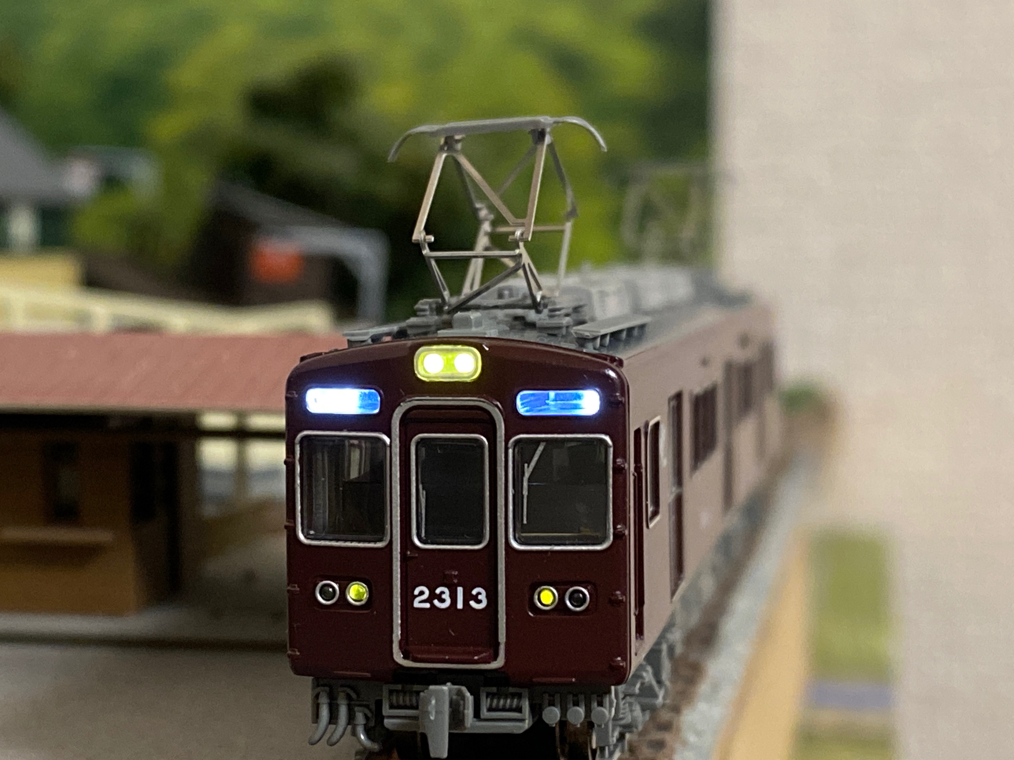 阪急2300系表示幕改造車（マイクロエース・N）A6821 京都線 2313編成