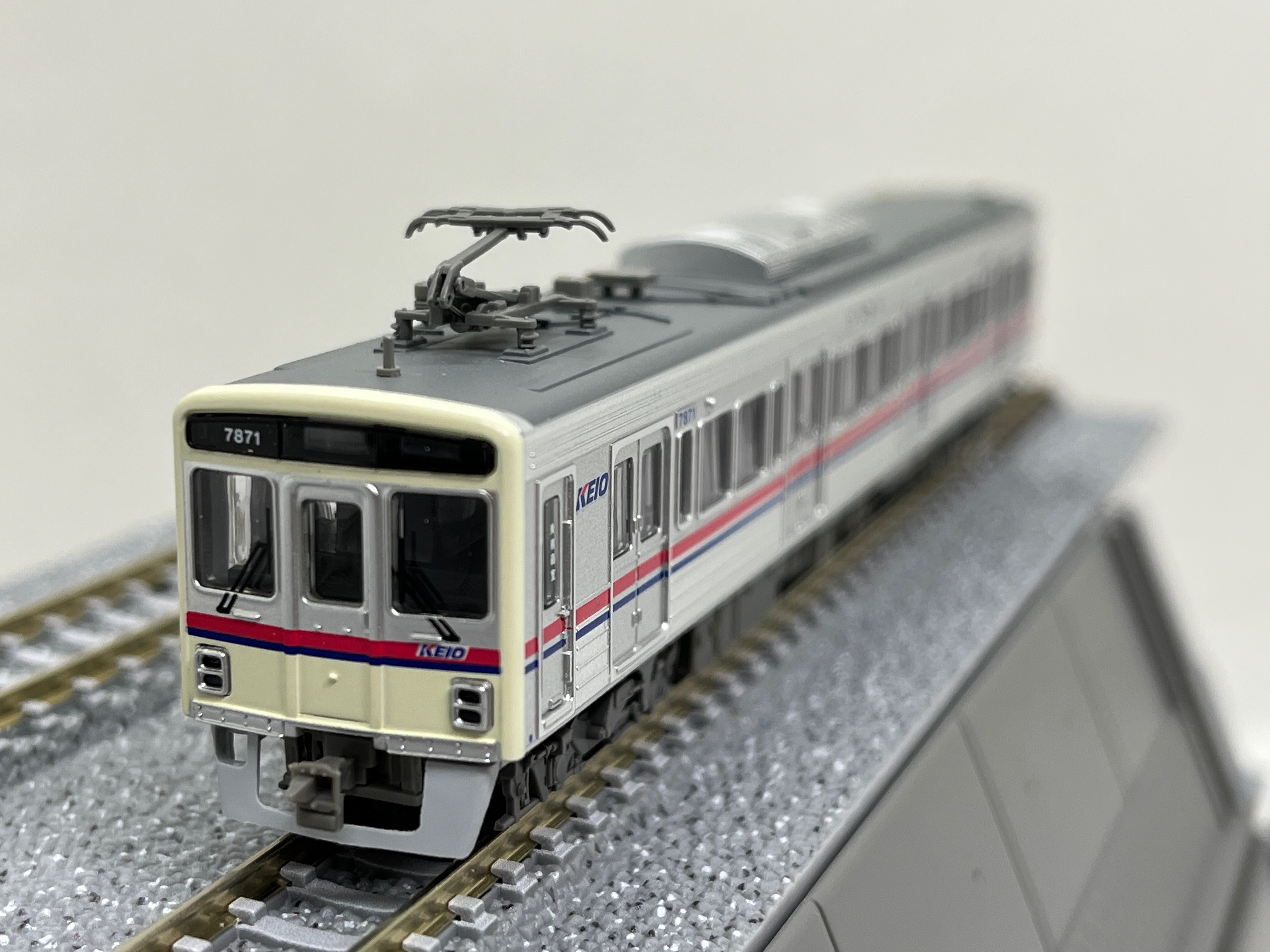 京王7000系（マイクロエース・N）6両セット＋2両セット 入線レビュー