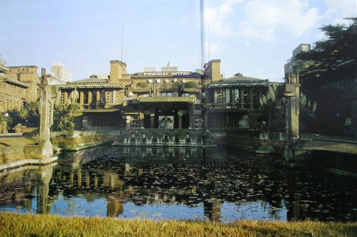 フランクロイドライトの帝国ホテル NO.1 | タイル販売の専門サイトなら