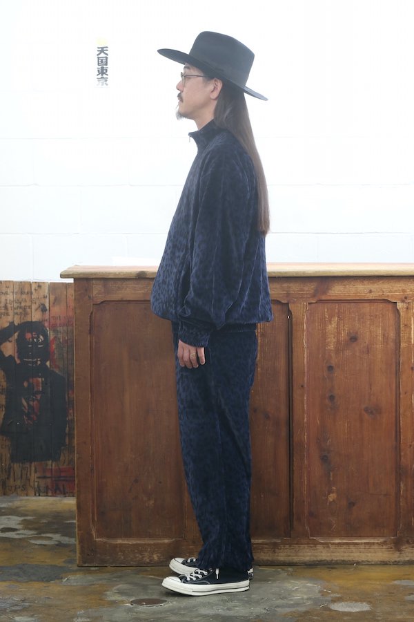 TIGHT / LEOPARD VELVET PANTS (NAVY)