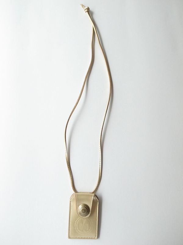 black means お守りケースネックレス・ゴールド - tity