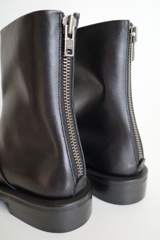 ISHMM back zip boots black - tity