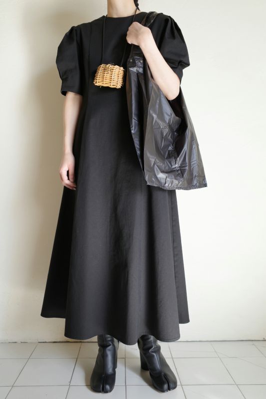 ebagos エバゴス ”E