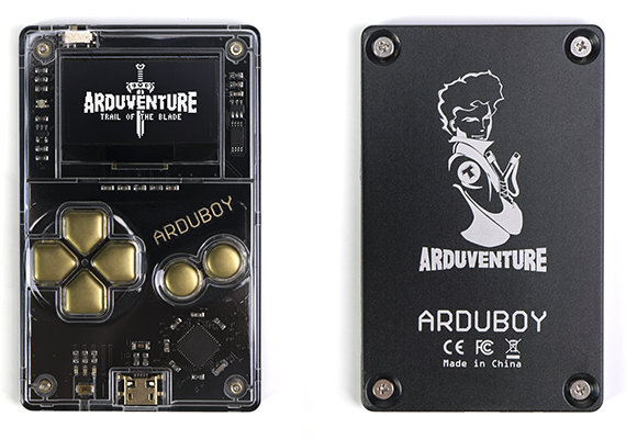 黄金に輝く限定モデル！カードサイズの8bitゲームマシン「Arduventure