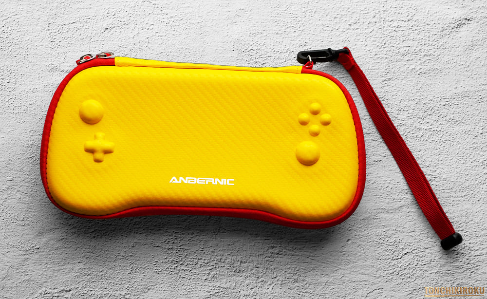 中華ゲーム機「ANBERNIC RG557」レビュー｜最高スペック、有機