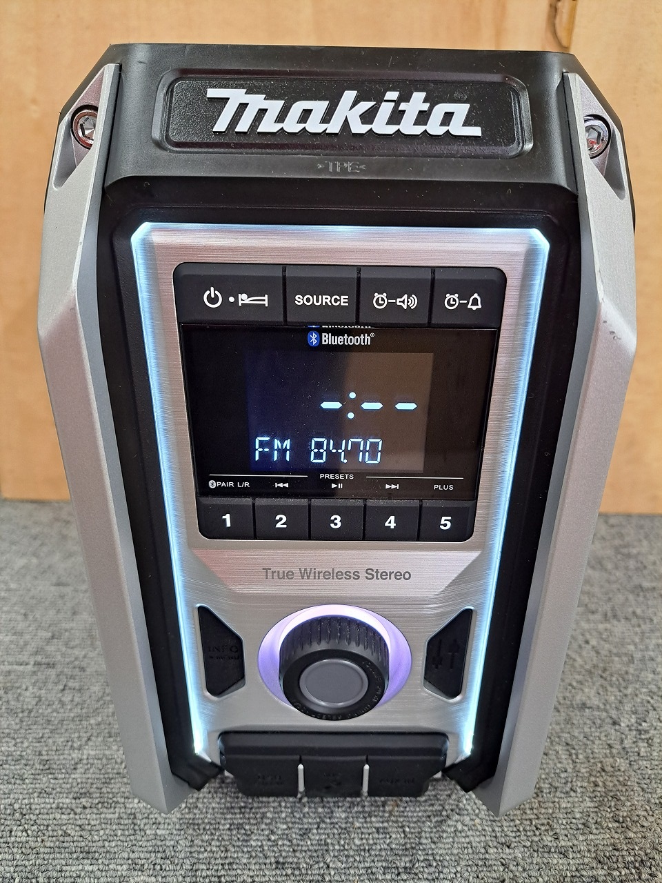 マキタ最高の音質( ﾟДﾟ) マキタ 充電式ラジオ MR113 | 工具の買取