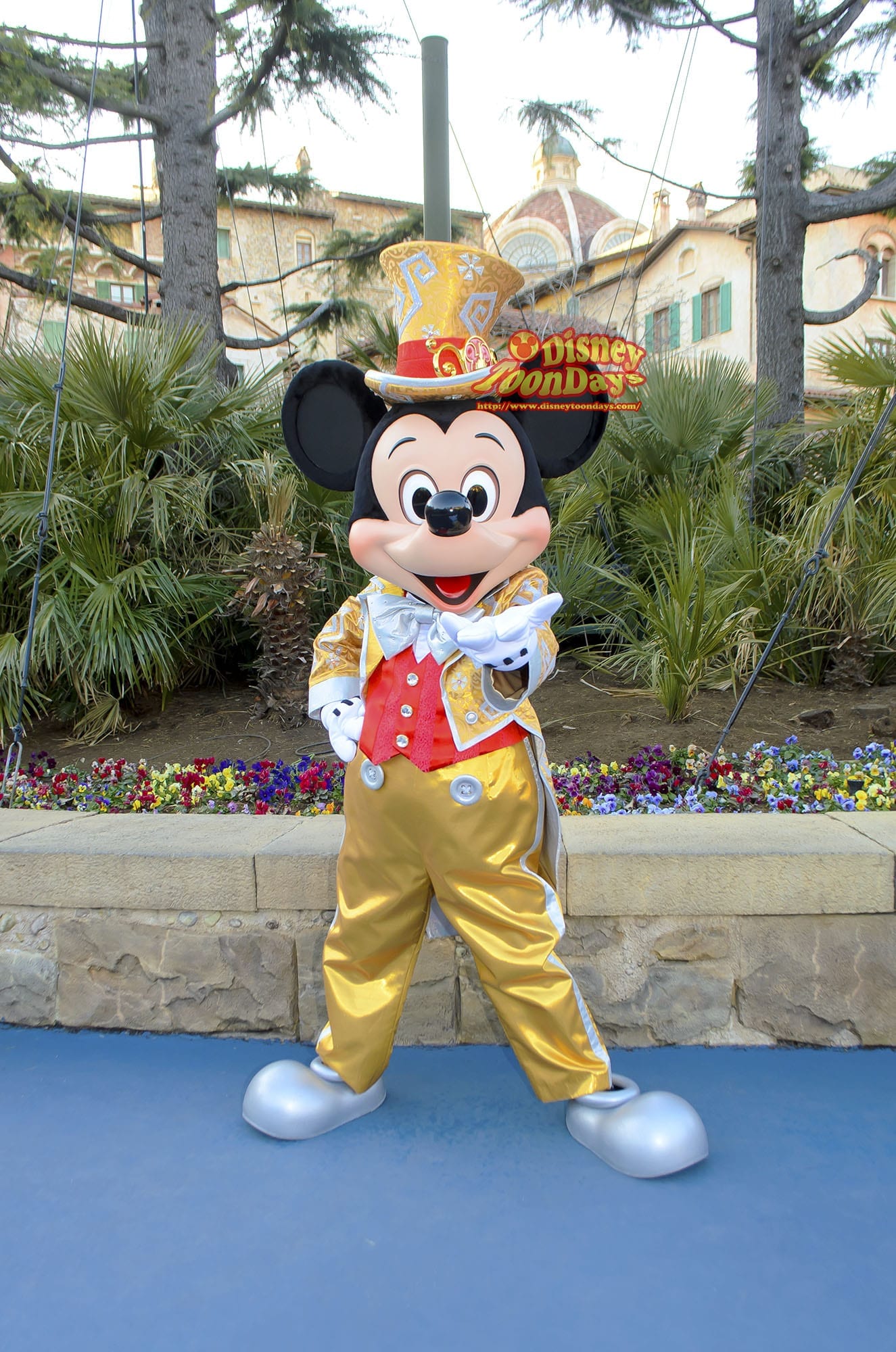 ミッキーマウス 30周年金コスグリーティング |ディズニーブログ