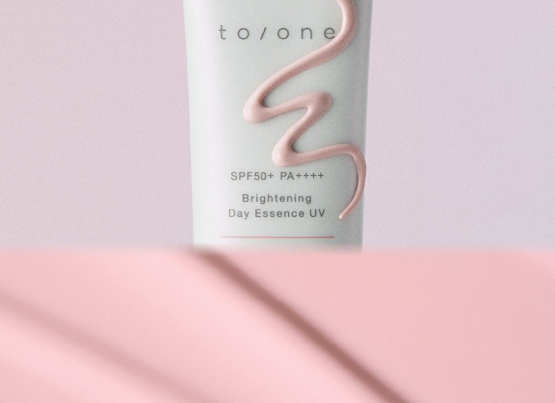 to/one】ブライトニング デイエッセンス UV Lilac Pink ｜UV CARE UV