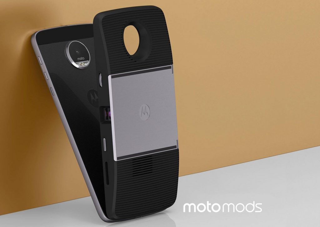 Moto Z」用機能拡張モジュール「Moto Mods」実機レビュー