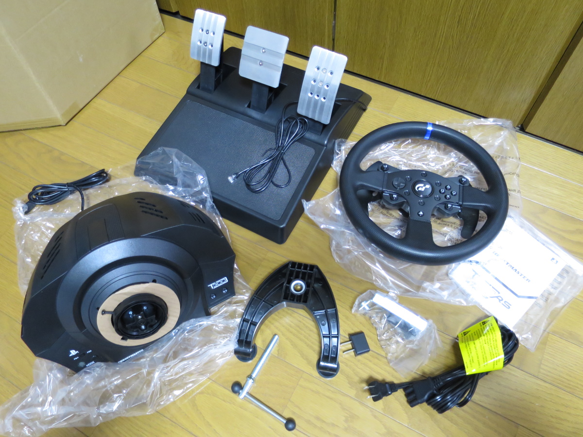 Thrustmaster T300RS GT Edition Racing Wheel（海外・輸入版