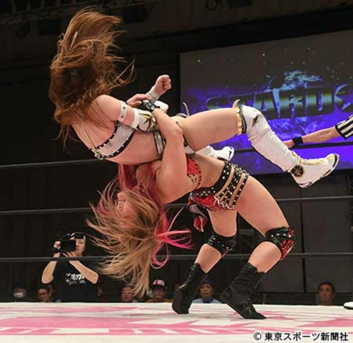 スターダム王者・紫雷イオ 宝城カイリ下し前人未到のV13達成 | 東