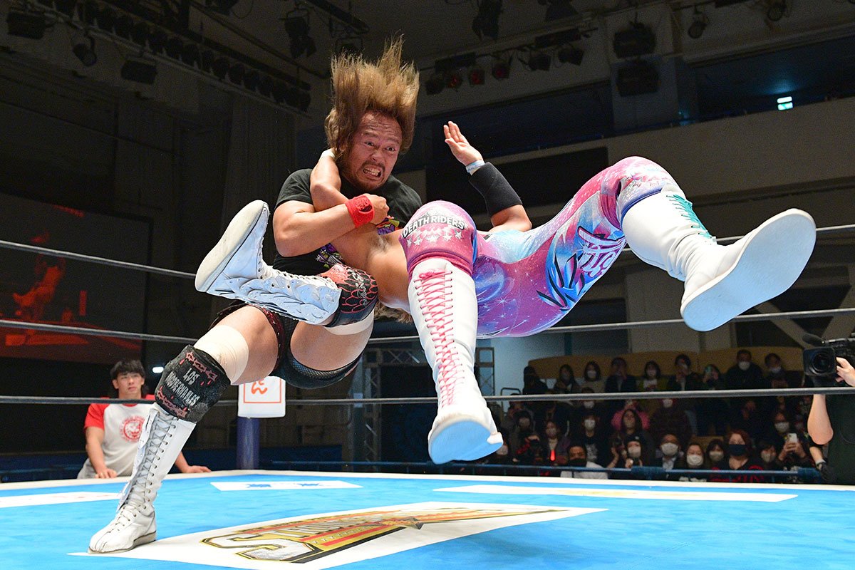 新日本】内藤哲也が返礼のデスティーノで海野翔太をKO「ガッカリさせ