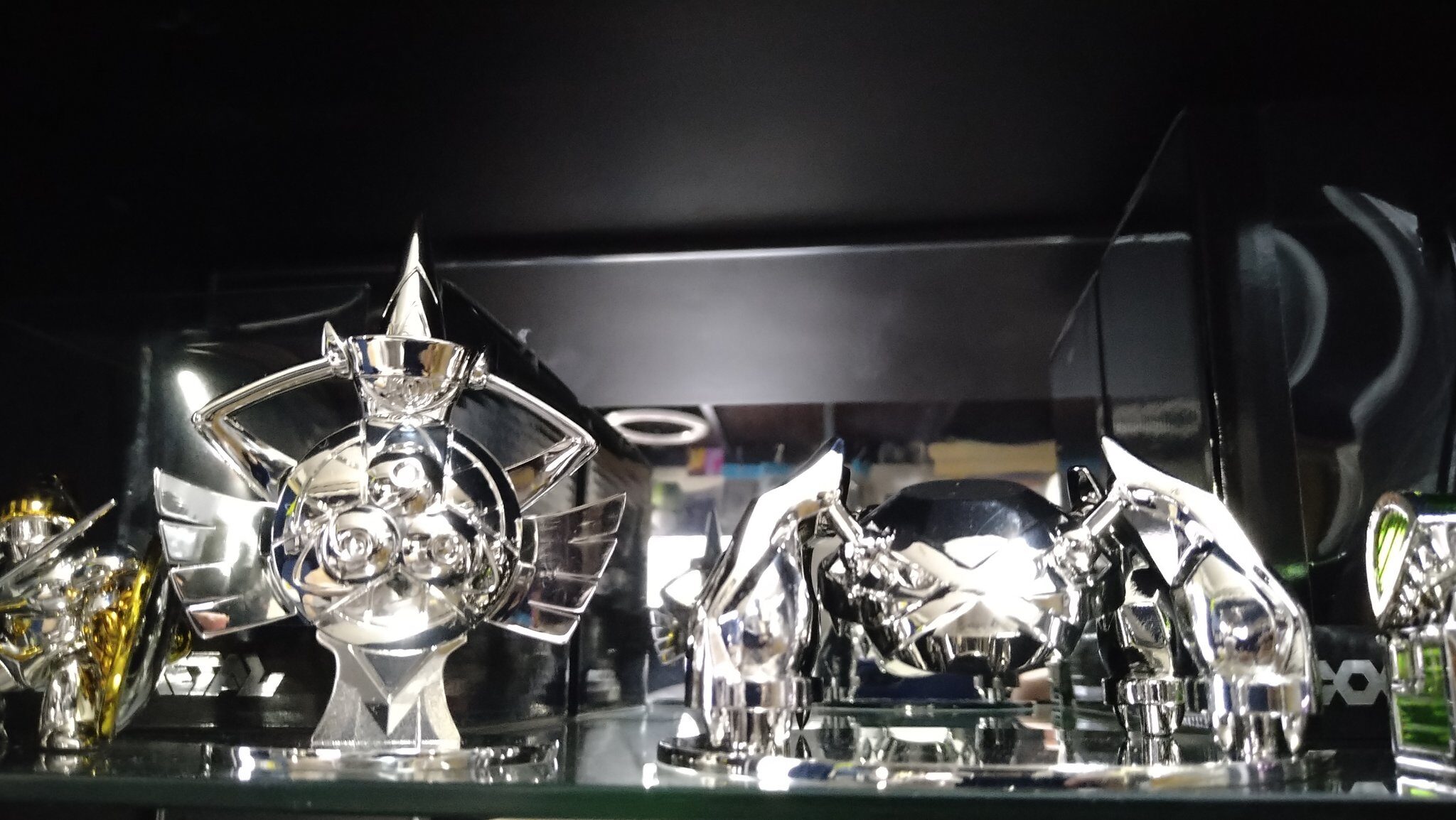 ポケモン メタルコレクション グラードン ポケモンフィギュア 金属