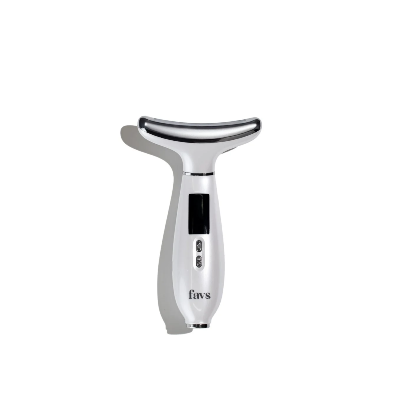 favs、初の美顔器「GLOW-UP LIFT DEVICE」を数量限定で発売 5周年記念