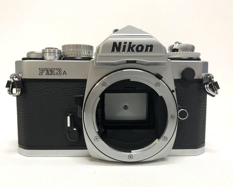 Nikon FM3A シルバー+45mmF2.8 単焦点レンズ 極上品
