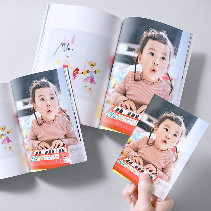 縦位置のハガキやL版プリントが収まるサイズ感 | フォトブック・フォト