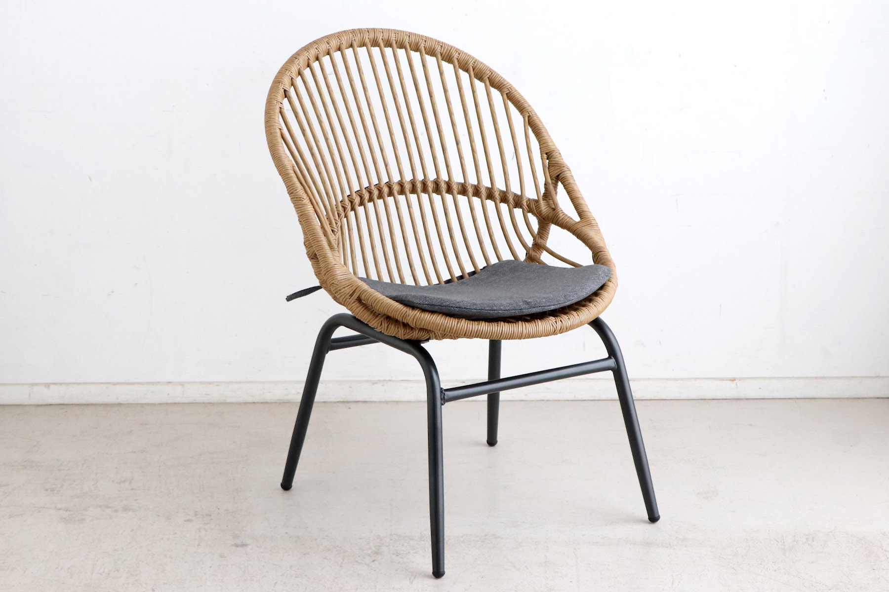 リゾネア オーバルチェア | (株)東馬-tohma- インテリアメーカー家具の