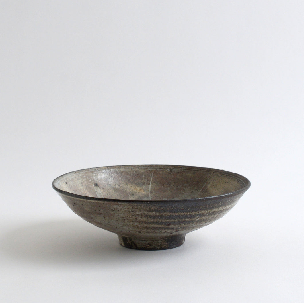 生粉引線刻7寸鉢 / 山田隆太郎 – toutou online