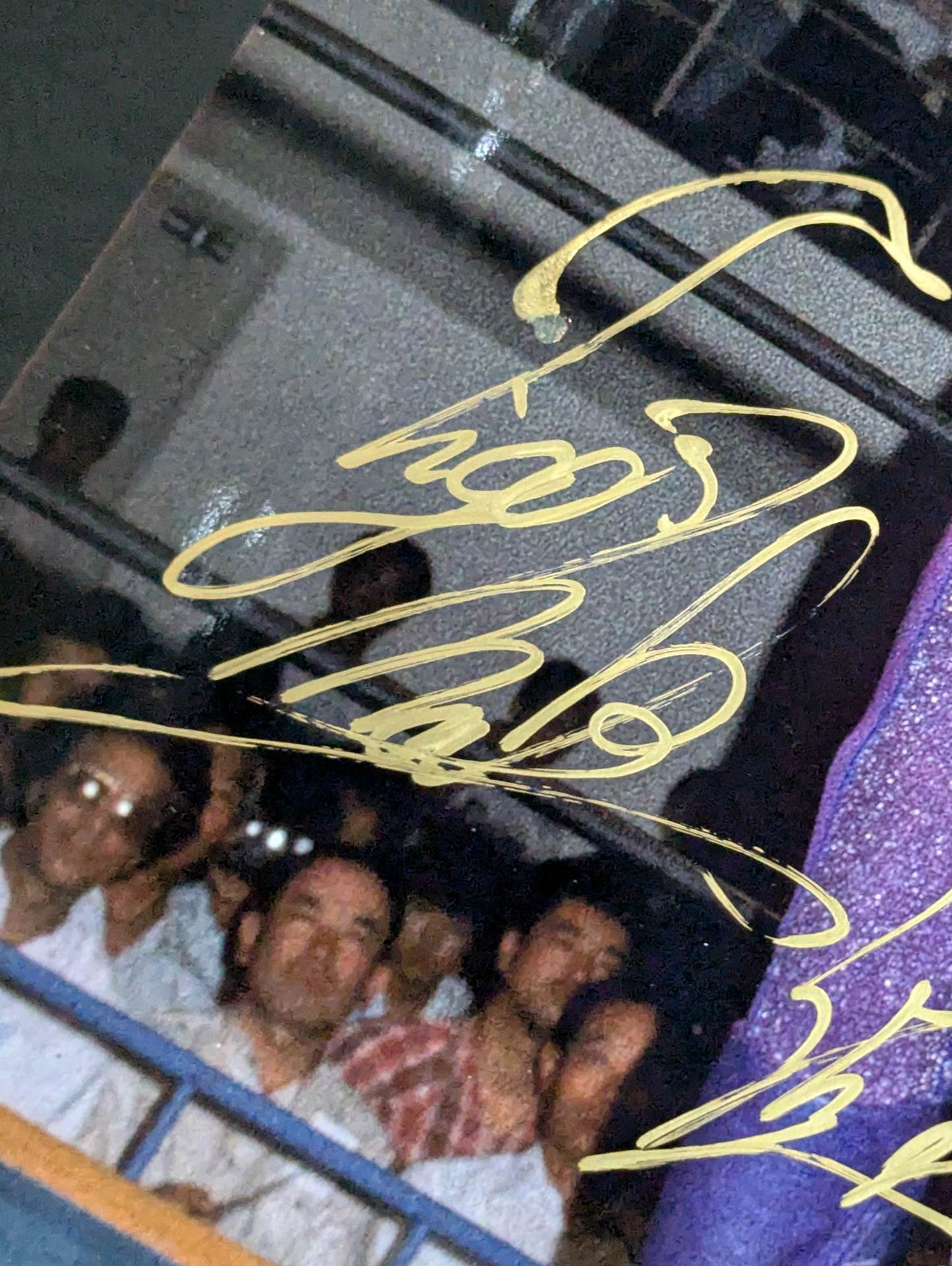 スーパータイガー&初代タイガーマスク&佐山サトル 直筆サイン入り大判