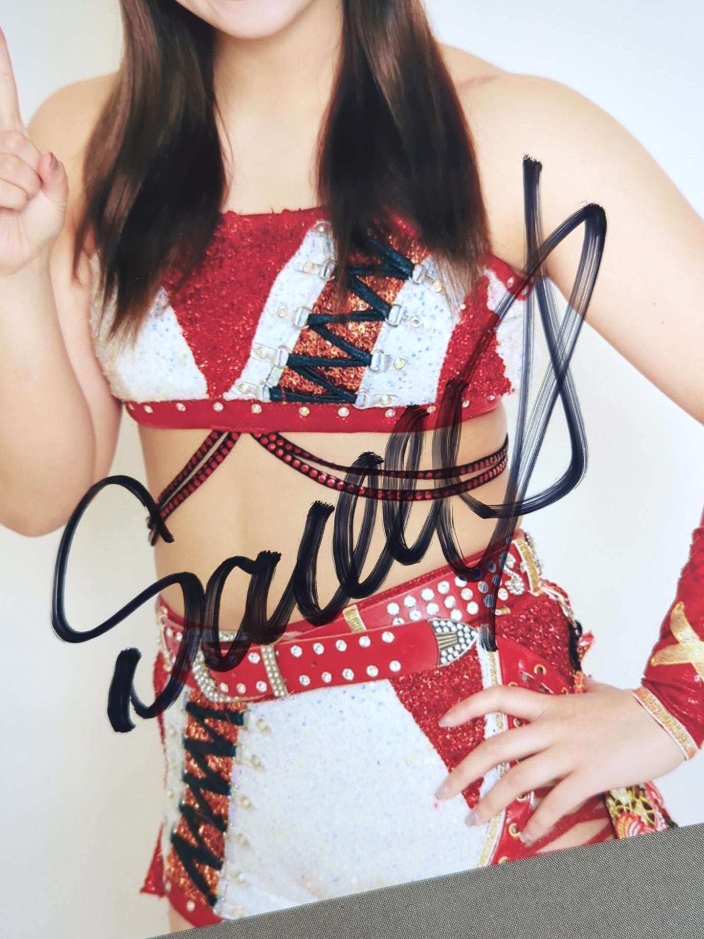 Sareee 直筆サイン入り ポートレート(F-2) – 闘道館