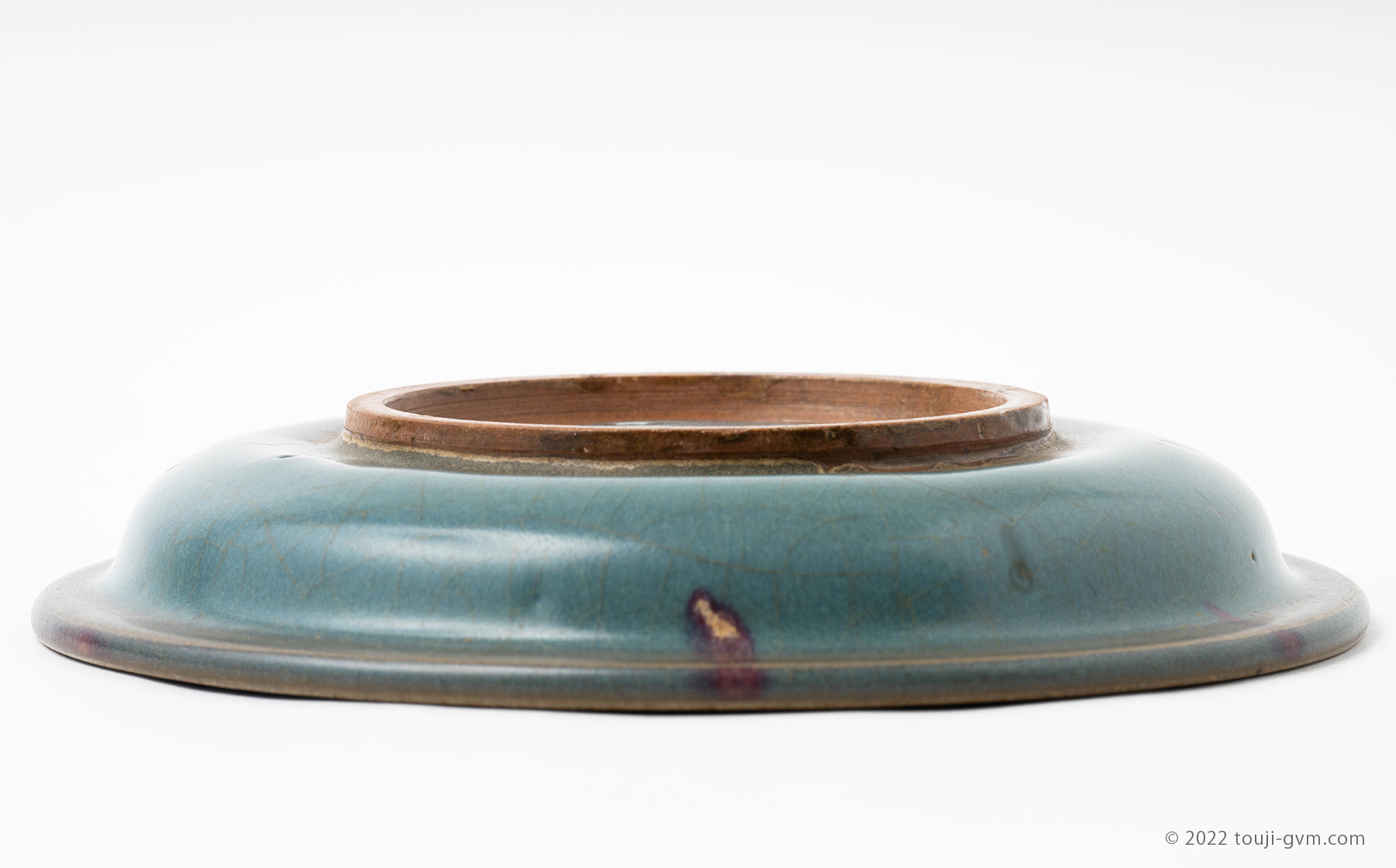 鈞窯澱青釉紫紅斑盤 – Jun ware Plate | 陶磁オンライン美術館ーTOUJI