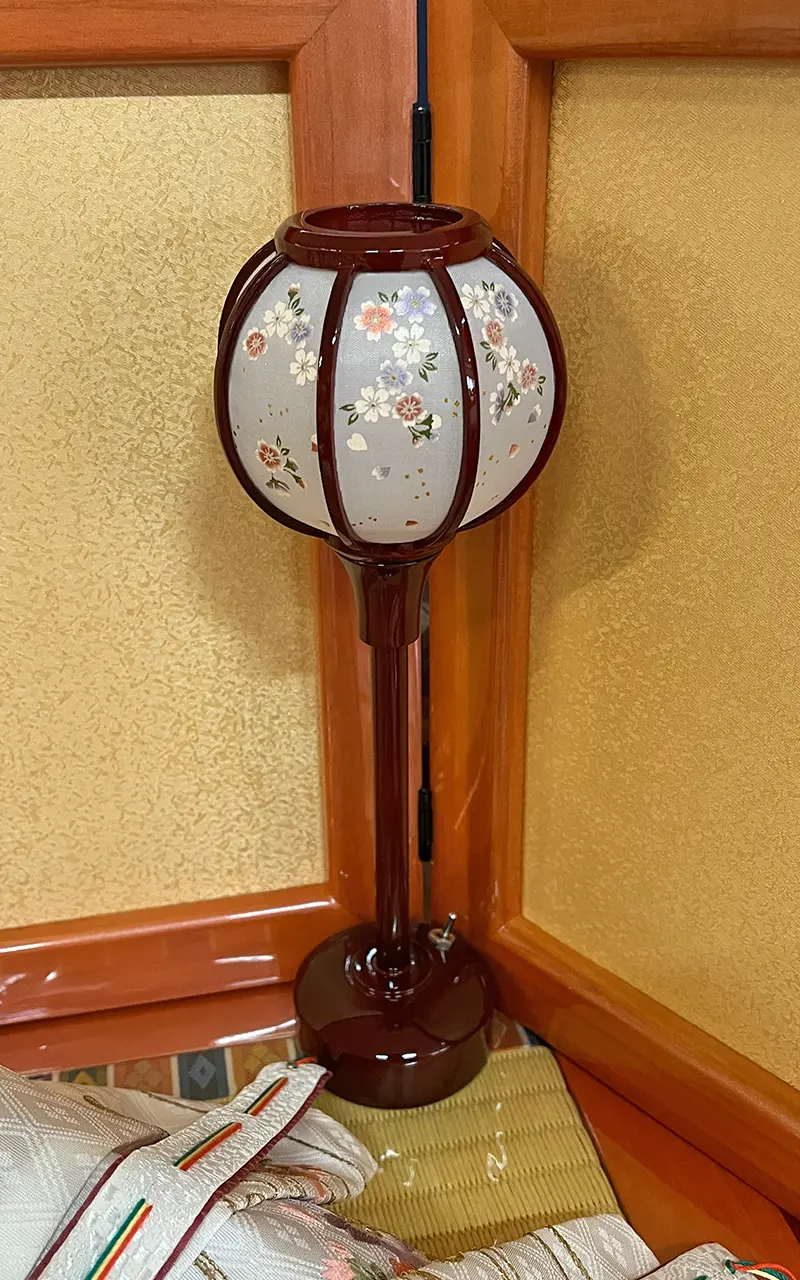 雛人形を彩る ～雪洞（ぼんぼり）～ | ひなや