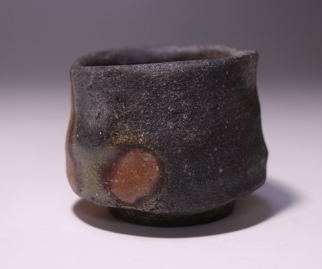 中村六郎 作 「備前酒呑」 ～備前焼専門卸小売店 川口陶楽苑～