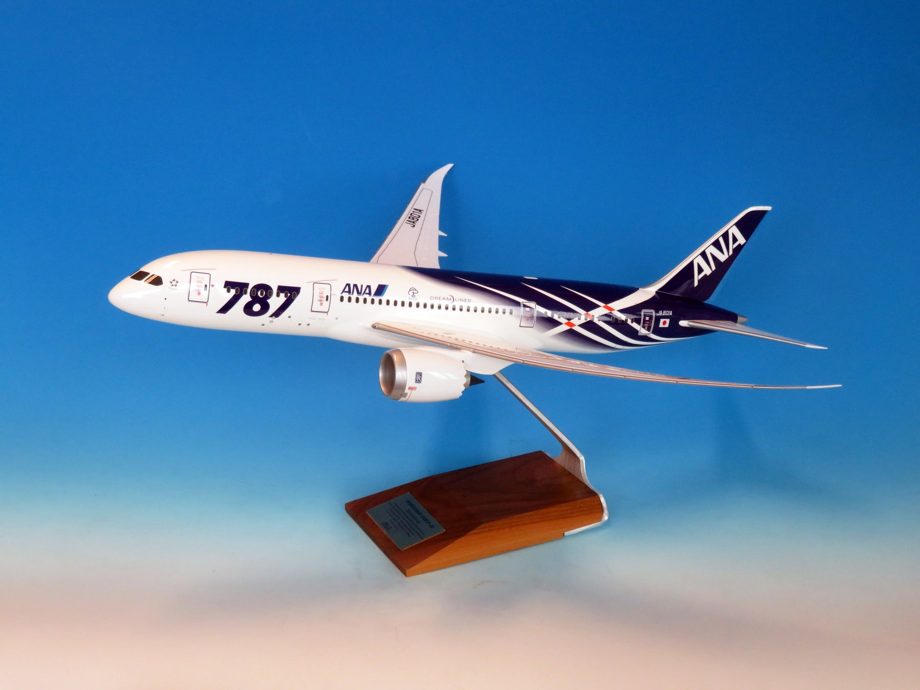 B787-10 ANA塗装 国際線仕様 1/200 B787-10 ANA塗装 国際線仕様 1/200