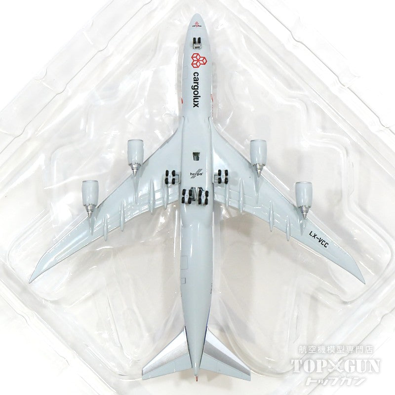 Herpa Wings 747-8F (cargo type) Cargolux special painting 