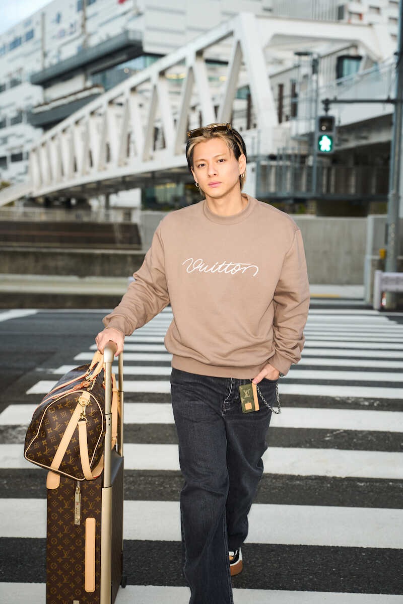 平野紫耀、パリで“ルイ・ヴィトン最高級おもてなし”に驚愕!ロゴ入り