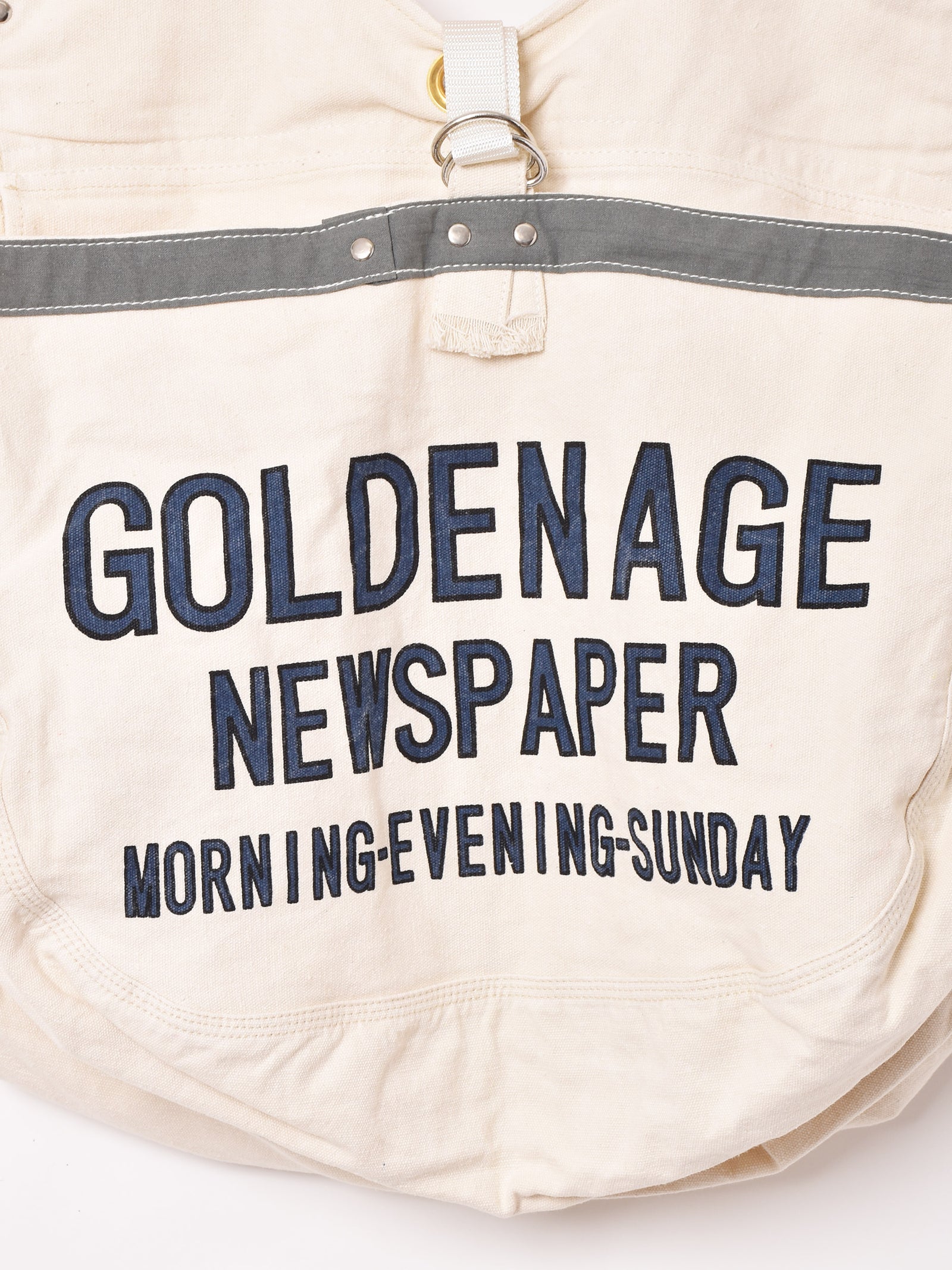 2色展開】ベスト ニュースペーパーバッグ – 古着屋Top of the Hillの