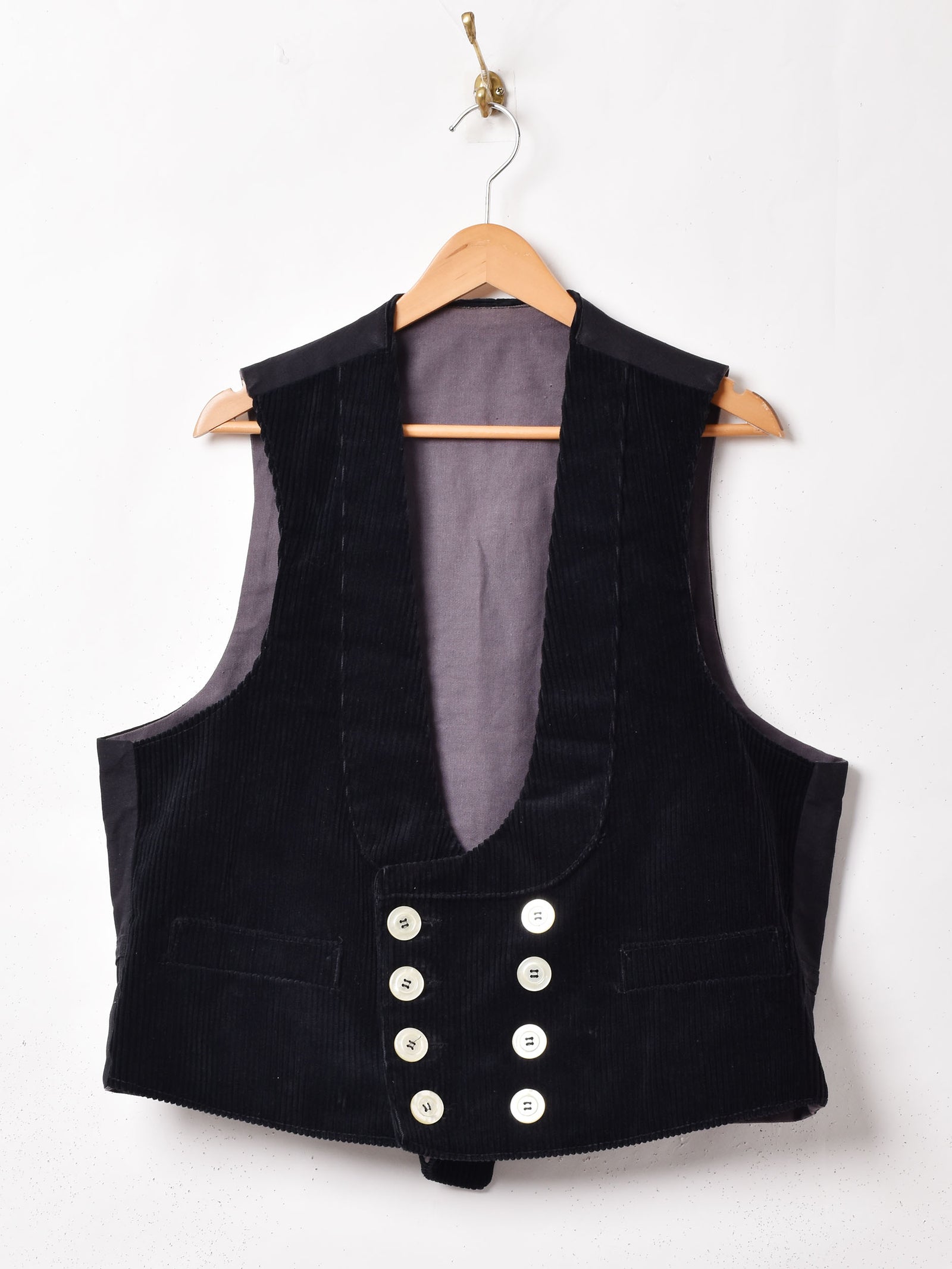 ドイツ製 太畝コーデュロイ ロガーベスト – 古着屋Top of the Hillの