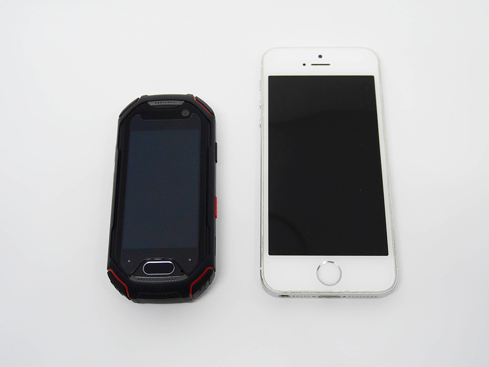 レビュー】防塵防水で世界最小！タフネススマホUnihertz Atomを実際に