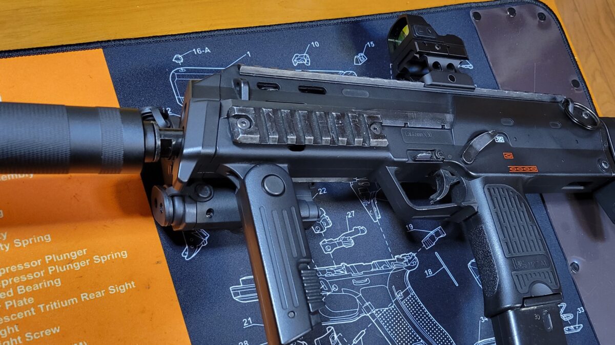 東京マルイ 電動コンパクトマシンガン MP7A1 分解、デチューン | 分解