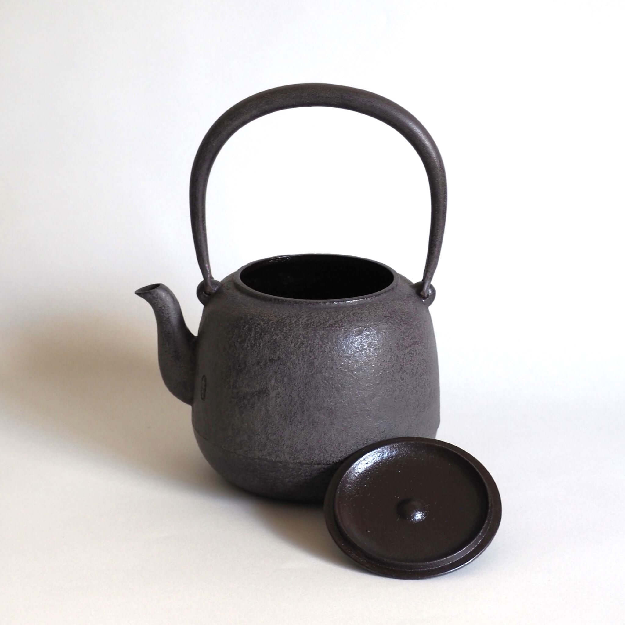 山形鋳物 長文堂作 なつめ鉄瓶 [東山堂煎茶器店 オンラインショップ