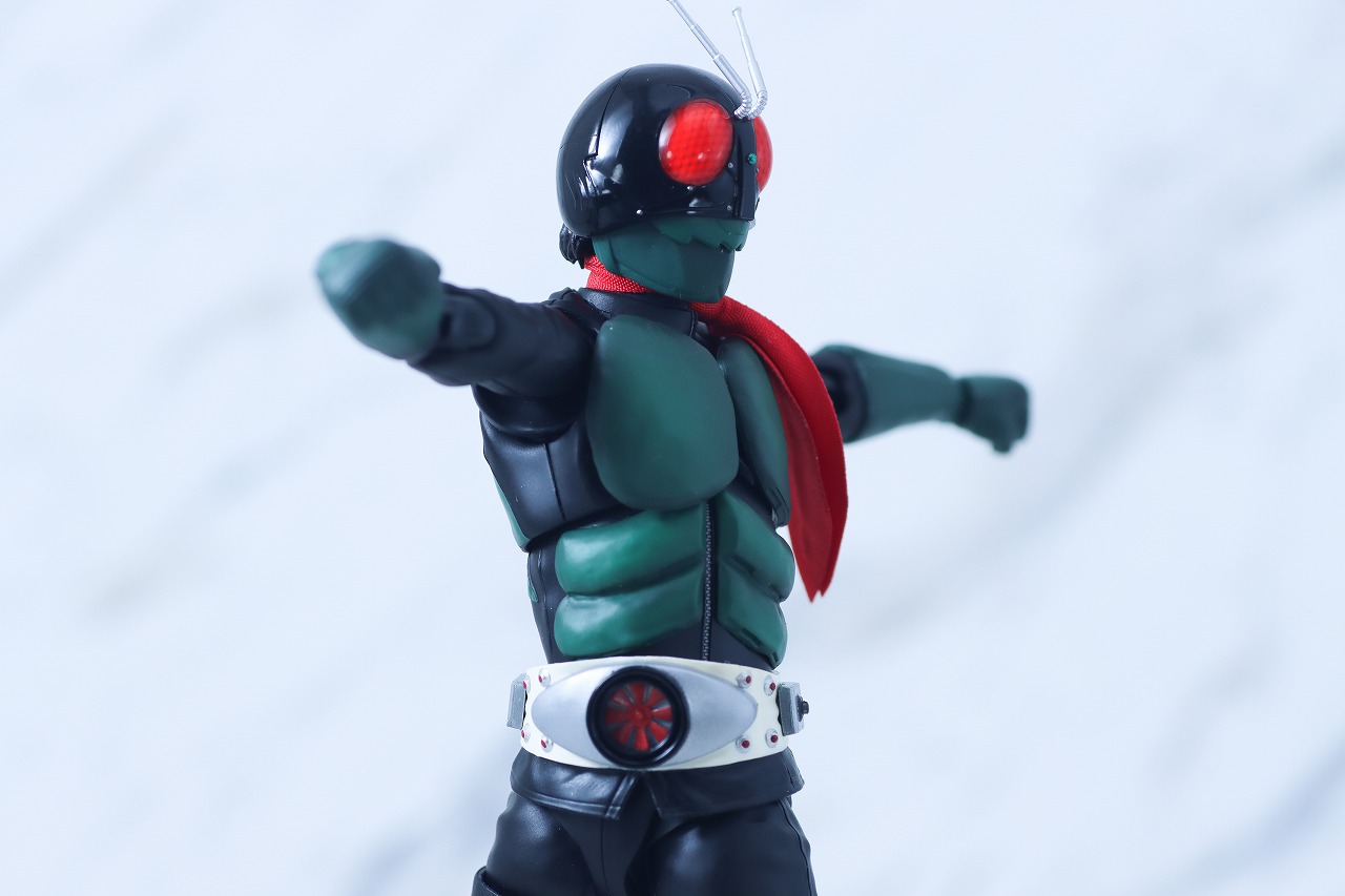 S.H.フィギュアーツ 真骨彫製法 仮面ライダー1号（桜島 Ver.） 栄光の