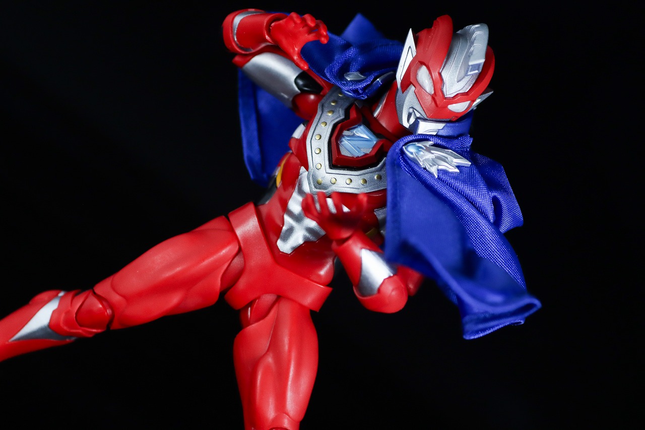 S.H.Figuartsウルトラマンゼットスペシャルカラー&ニュージェネケープ