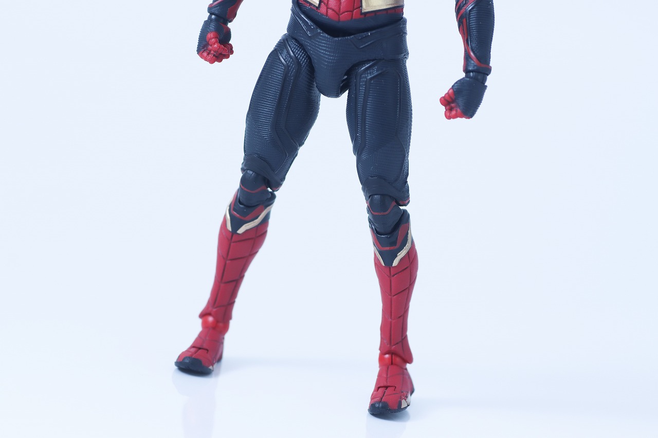 マフェックス スパイダーマン インテグレーテッドスーツ MAFEX