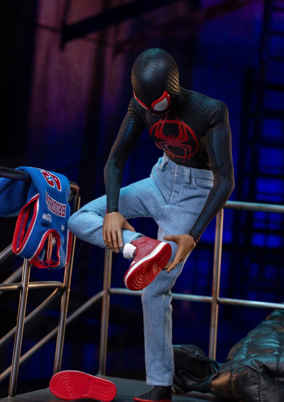 READY🔥Hot Toys MMS710B Spider-man: Across The Spiderverse – Miles