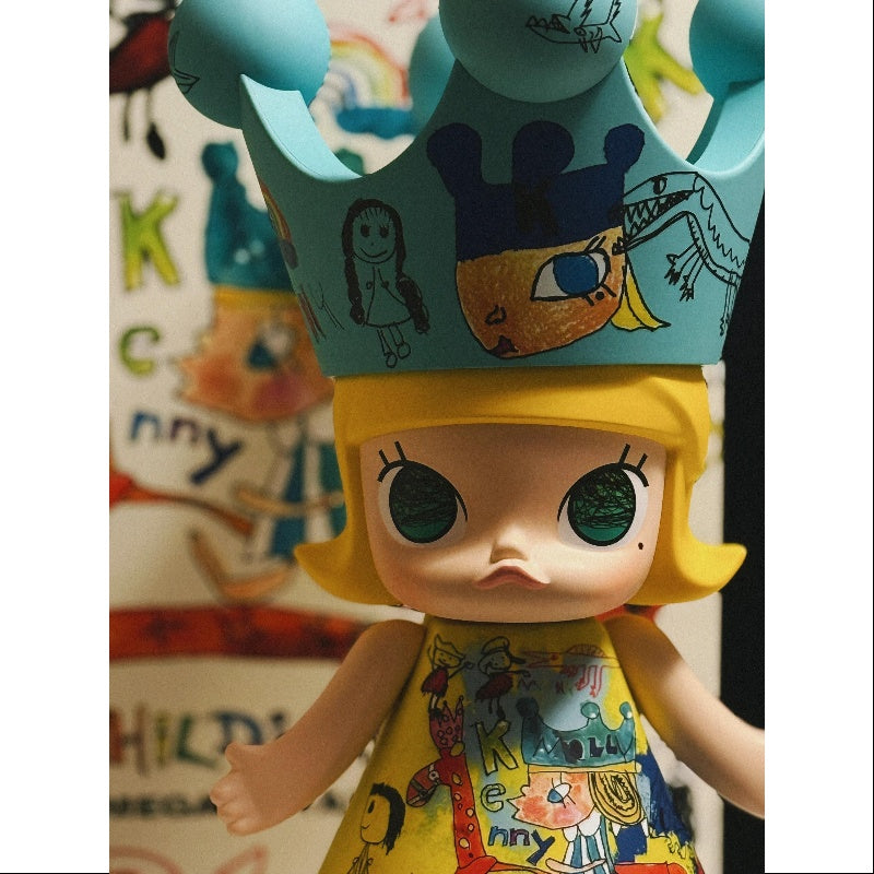 MEGA ROYAL MOLLY 400% Childishness 2025 Limited Edition – TOYSEZ