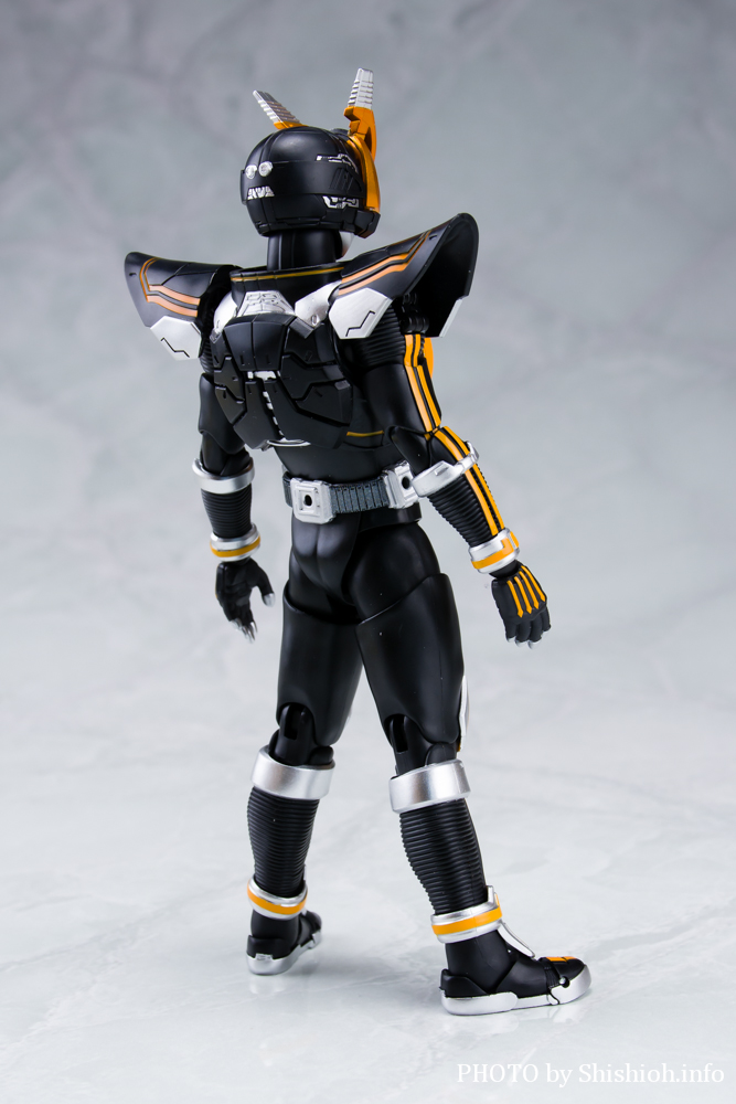 徹底レビュー】S.H.Figuarts（真骨彫製法） 仮面ライダーネクストカイザ