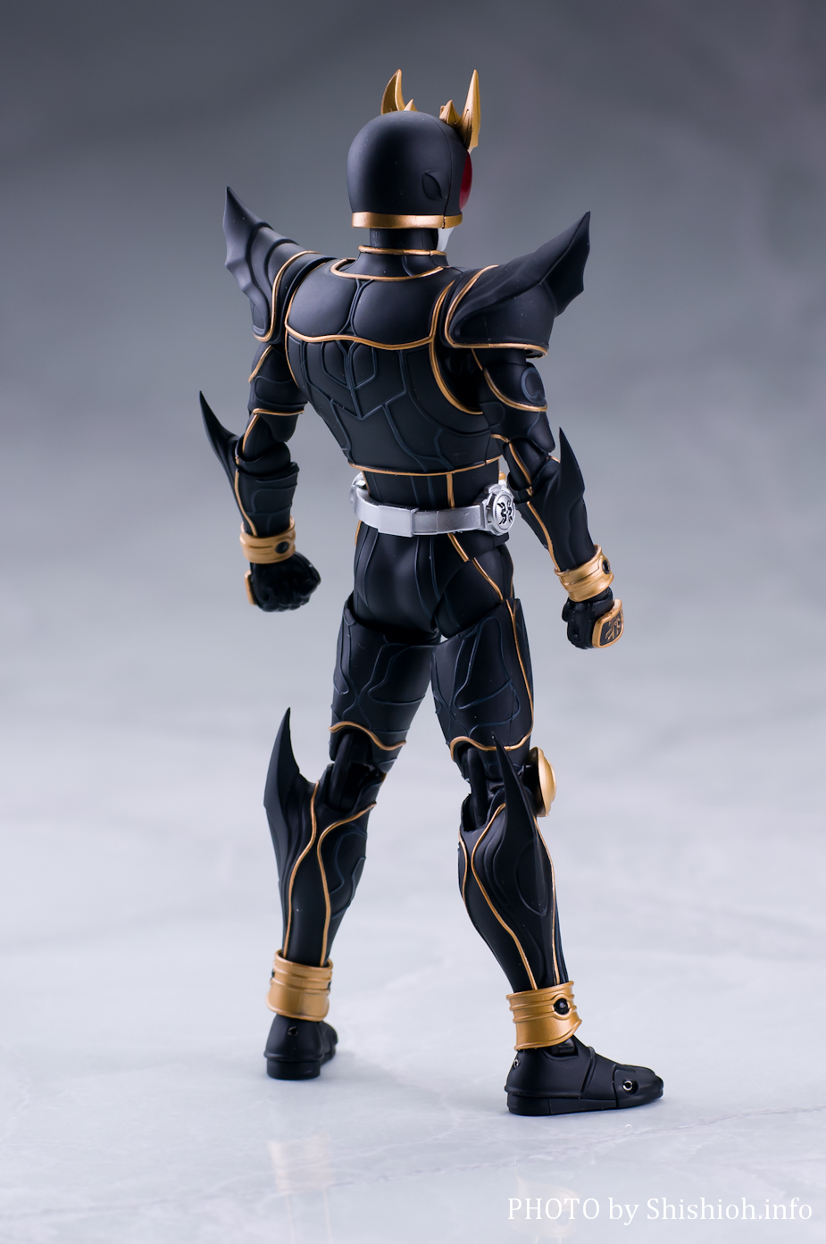 レビュー】S.H.Figuarts（真骨彫製法） 仮面ライダークウガ