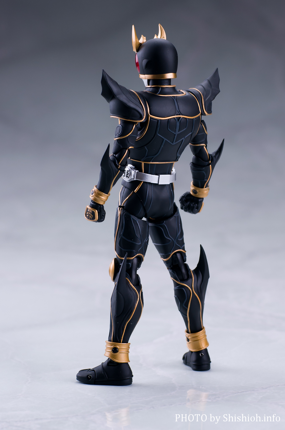 レビュー】S.H.Figuarts（真骨彫製法） 仮面ライダークウガ