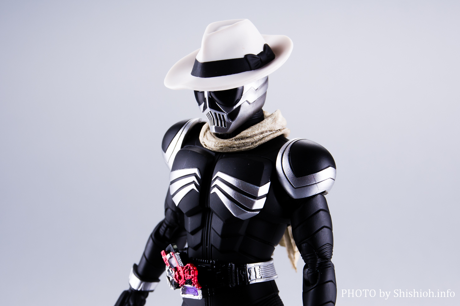 レビュー】S.H.Figuarts（真骨彫製法）仮面ライダースカル