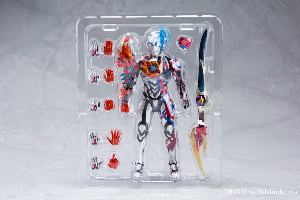 徹底レビュー】S.H.Figuarts ウルトラマンブレーザー ファードランアーマー