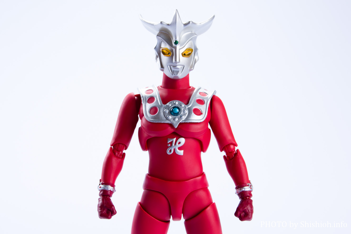 レビュー】S.H.Figuarts ウルトラマンレオ