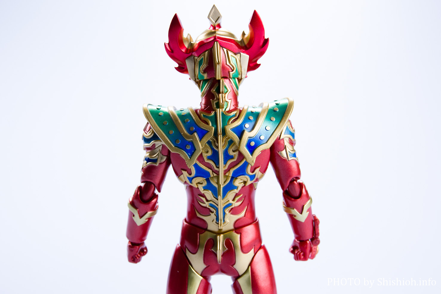 レビュー】S.H.Figuarts ウルトラマンタイガ トライストリウムレインボー